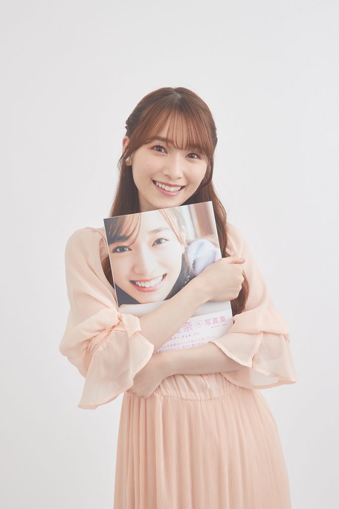 1st写真集「笑顔のグー、チョキ、パー」オンライン取材会に出席した櫻坂46守屋麗奈