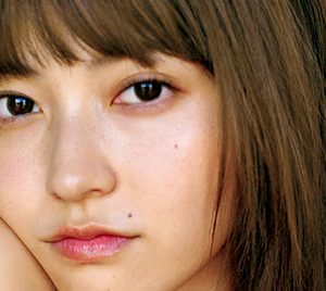 櫻井音乃1st写真集のタイトルが決定！真っ赤なビキニがまぶしい新カットも解禁