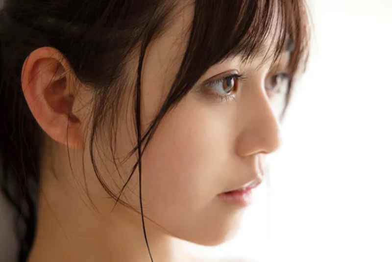 美澄衿依DVD＆Blu-ray「Summer magic」より