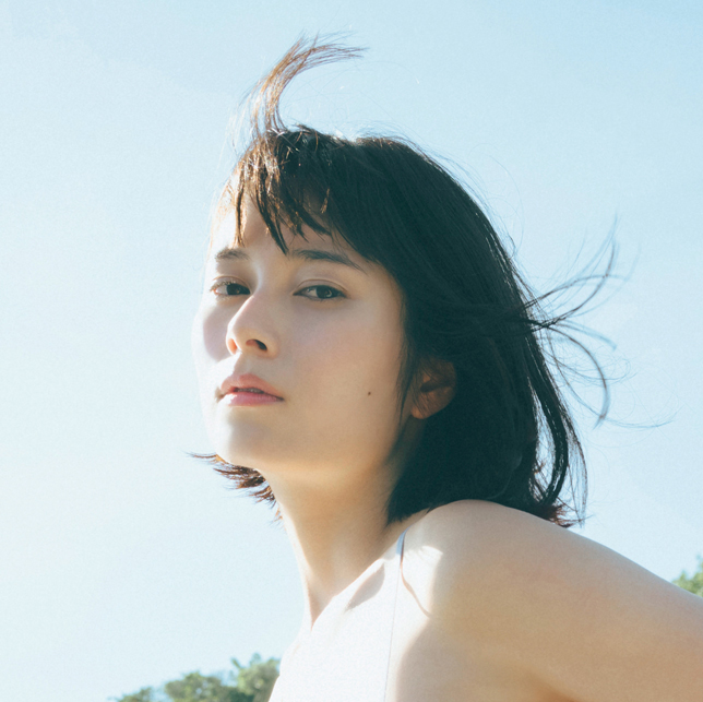 大久保桜子最新デジタル写真集よりアザーカット公開｜DOLCE WEB