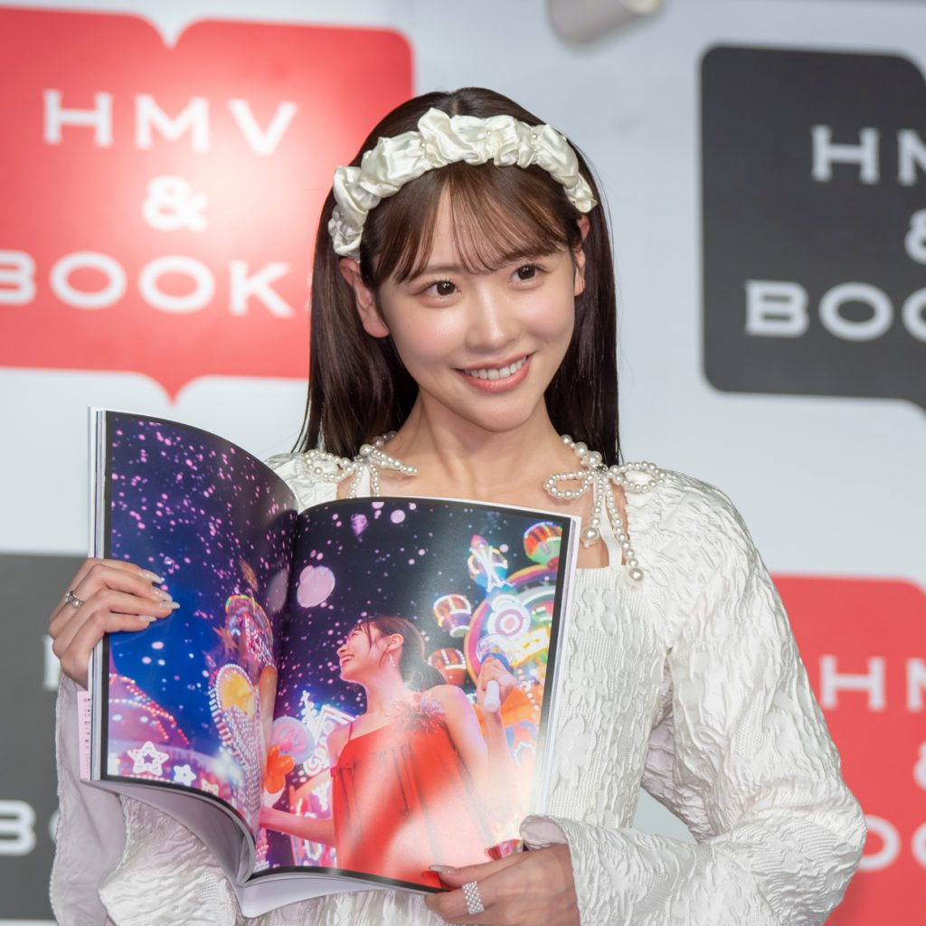 「FRUITS ZIPPER」櫻井優衣1st写真集「YUi」(光文社)発売記念イベント取材会より