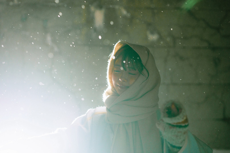 市川美織2nd写真集「果汁29%」より