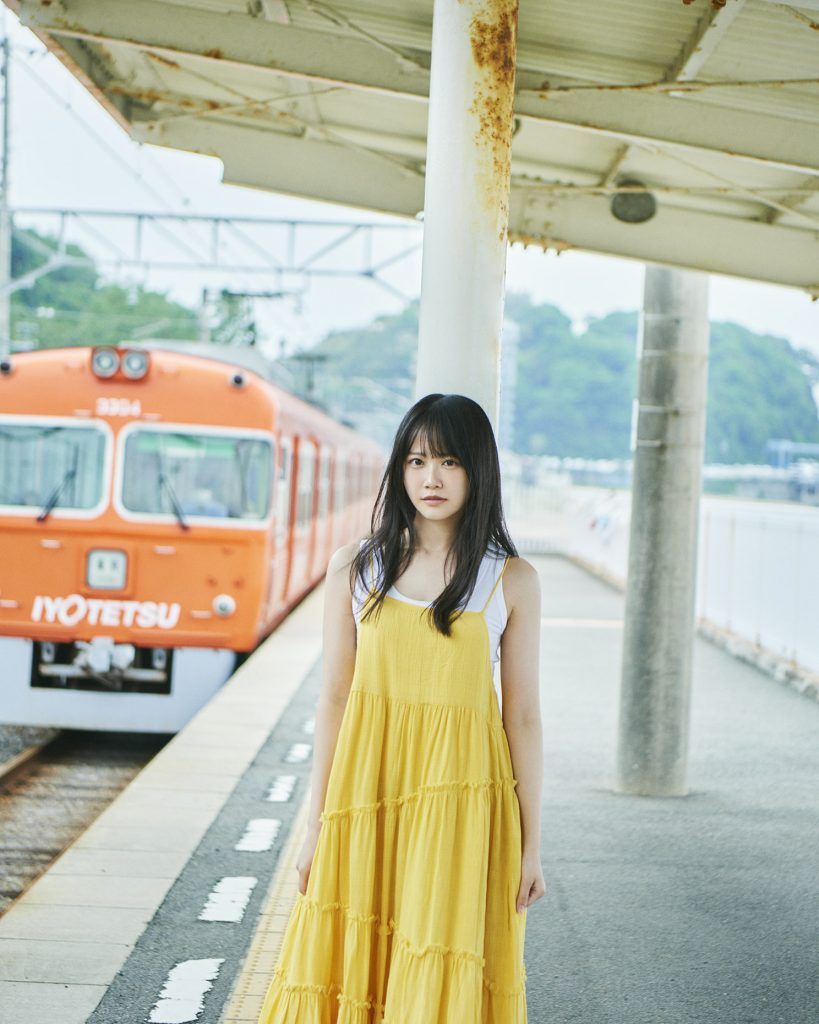 STU48中村舞1st写真集(タイトル未定/宝島社)より