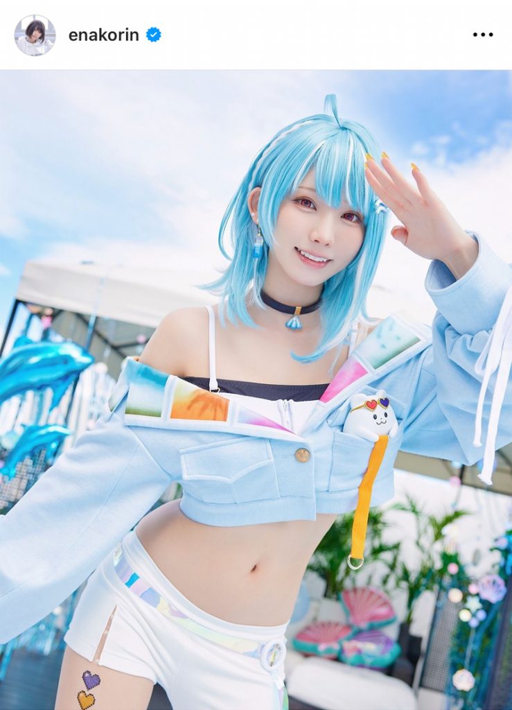 前日には「ぶいすぽっ!」所属のVTuber・白波らむねのコスプレ姿を披露