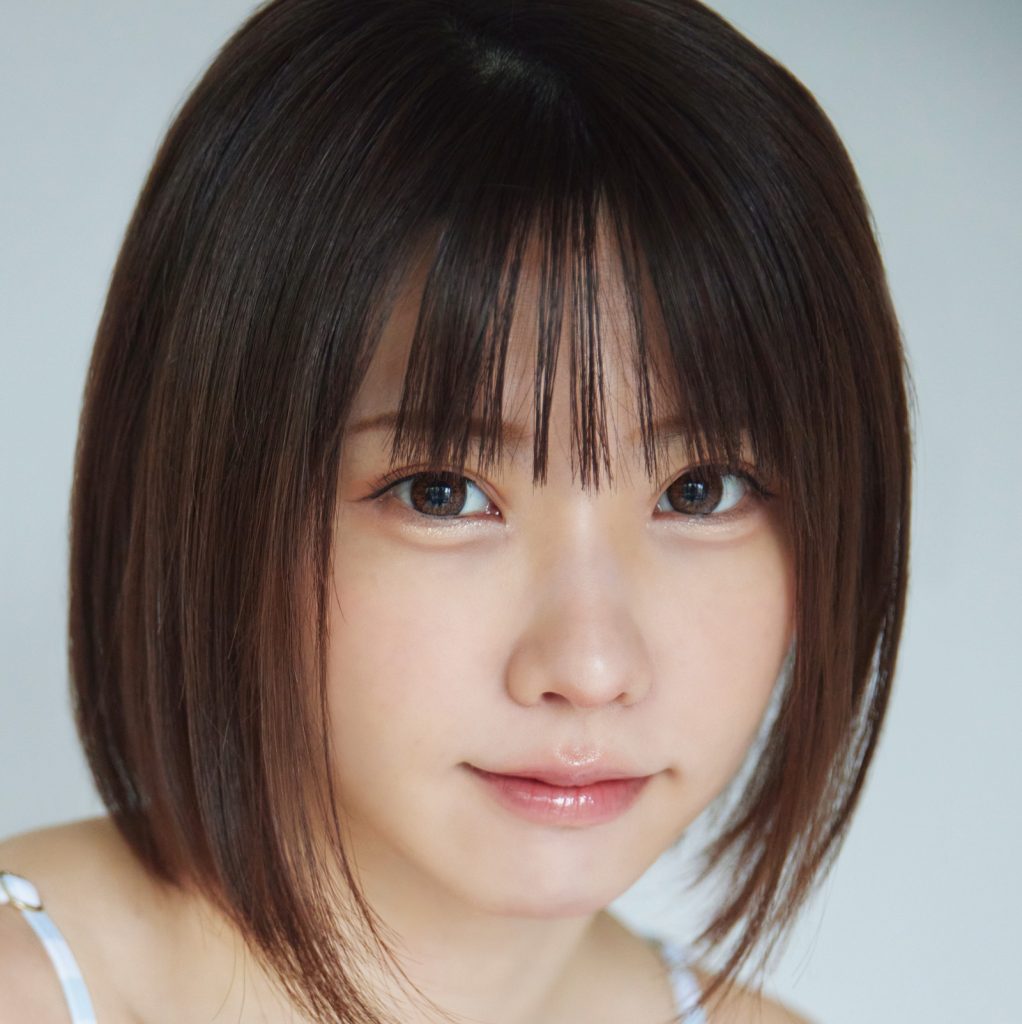 No.1コスプレイヤー・えなこがSNSに投稿した画像が話題に