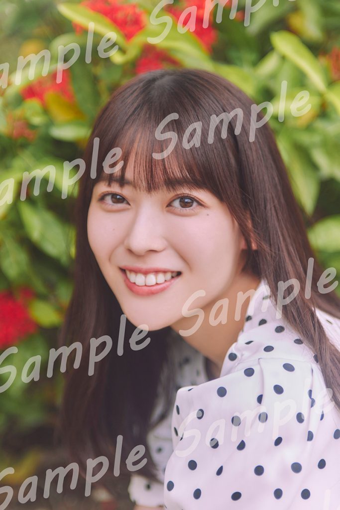 乃木坂46岩本蓮加1st写真集『いたずらな風』より書店別ポストカード(全15種類/セブンネット ※セブンネット限定版カバーのみ)