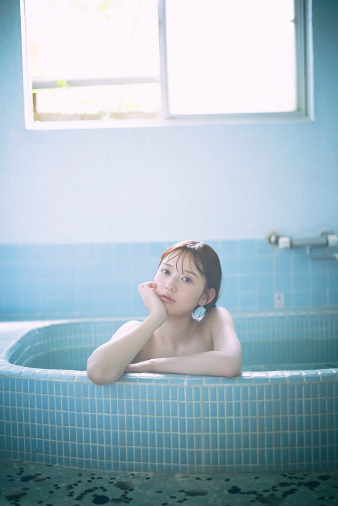 AKB48大盛真歩1st写真集『ずっと、好きでいたい』