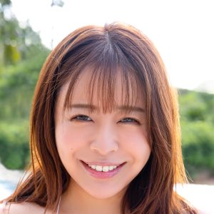 新人グラビアアイドル篠沢美空、待望の1st DVDで魅せた“103cm”美ボディー
