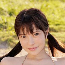 「BREAKING DOWN」で注目の美女、衝撃の脱ぎっぷりでグラビアDVD解禁