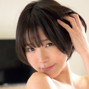 まさに“快楽園”を体現するグラビア最新作…元恵比寿マスカッツ・辰巳シーナが全力フルスロットル