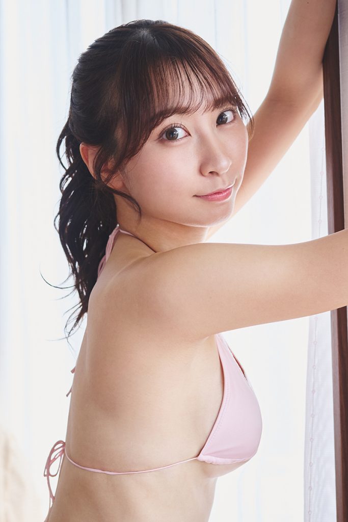 グラビアアイドル南えみりイメージDVD「Virgin」より