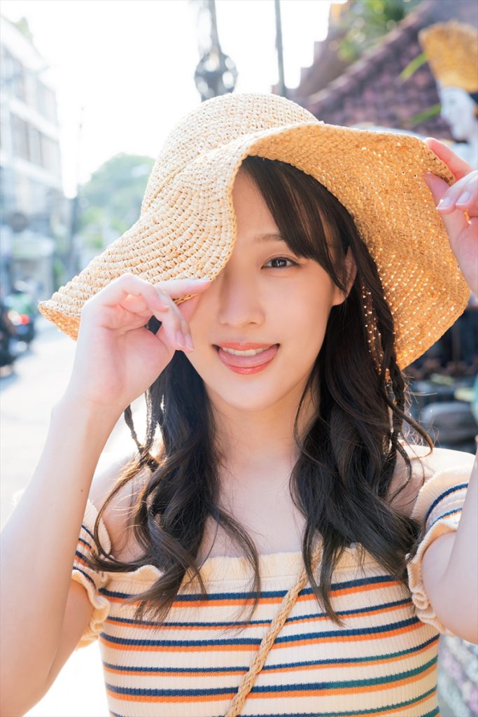 SKE48鎌田菜月1st写真集『やさしい日差し』より