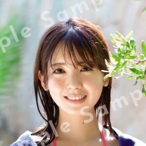 乃木坂46筒井あやめ、ピンクの水着姿から黒のビキニショットまで…特典ポスター＆ポストカード全20種一挙解禁