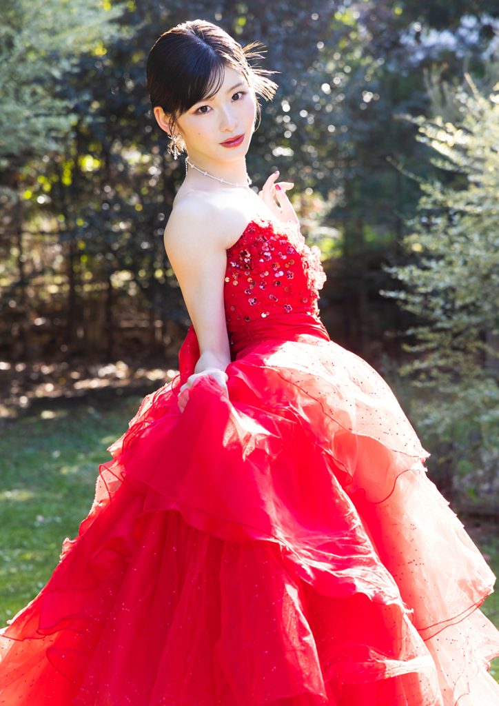 『浅井七海1st写真集 ナナミイロ』