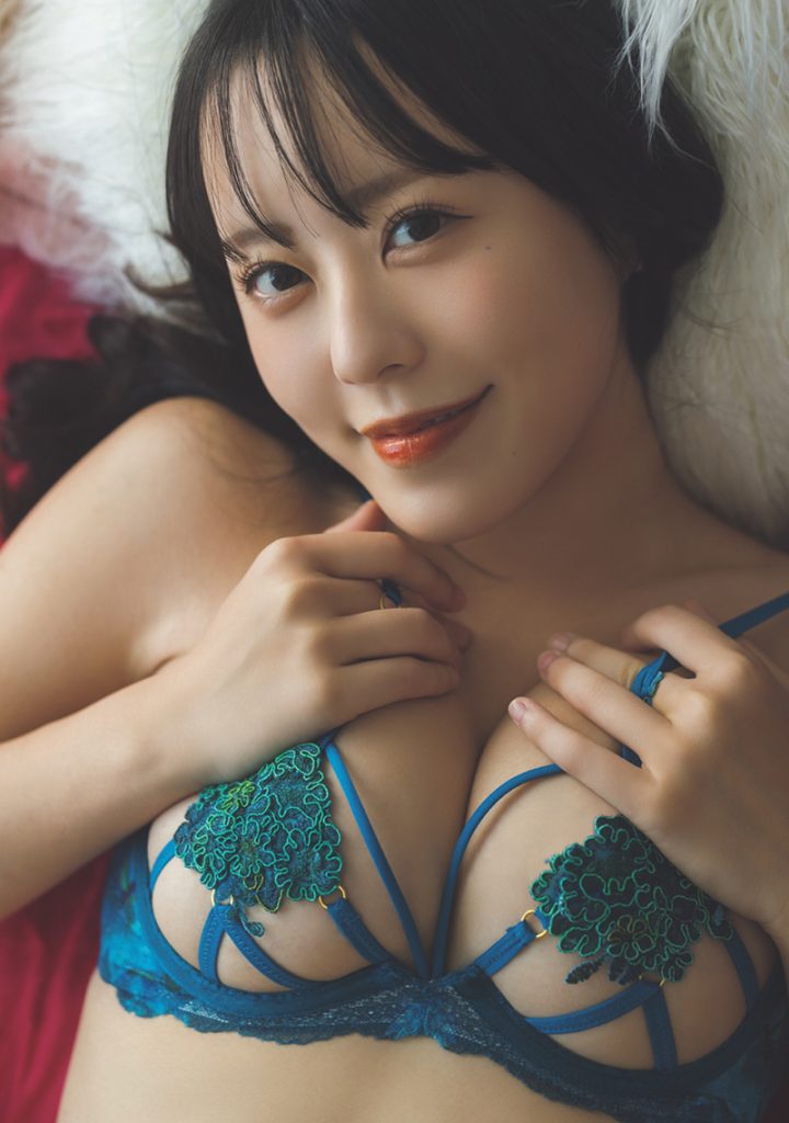 『週刊プレイボーイ18号』に登場している音羽美奈(みなぽち)