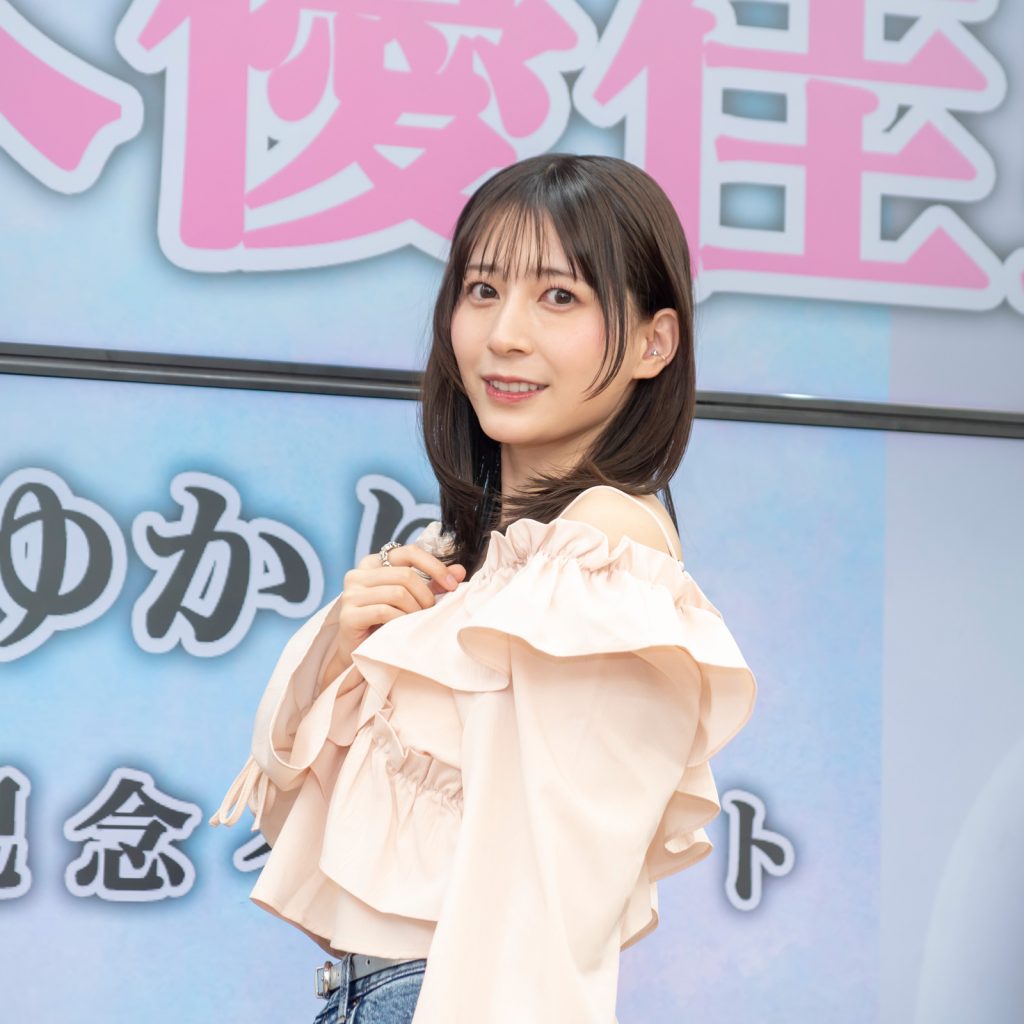 佐々木優佳里が2ndイメージDVD『君と、ゆかり』(竹書房)発売記念取材会に出席
