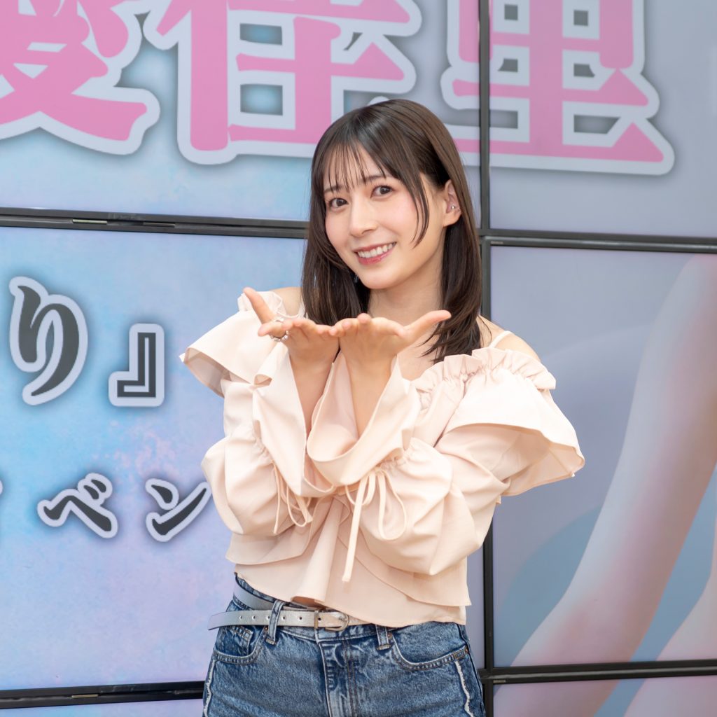 佐々木優佳里が2ndイメージDVD『君と、ゆかり』(竹書房)発売記念取材会に出席