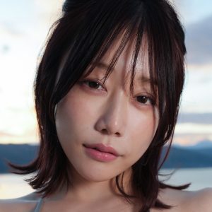 美形フェイスとパーフェクトボディーで話題…小湊優香、見どころはマッサージから夜ベッド