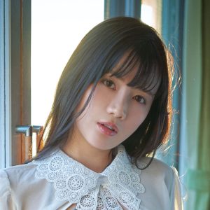 “長身スレンダーグラドル”椿木りさこ、セルフ氷プレイでグラビア新境地