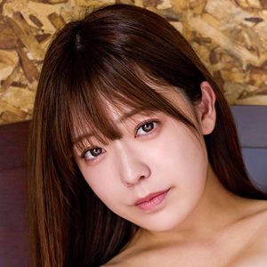 津田塾大学数学科卒の才女・塩見きら、現役アイドルがまぶしすぎるスタイルを引っ提げてグラビアDVDデビュー