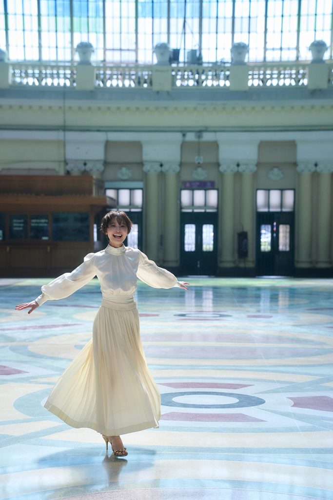 渡邊渚ファースト写真集『水平線』