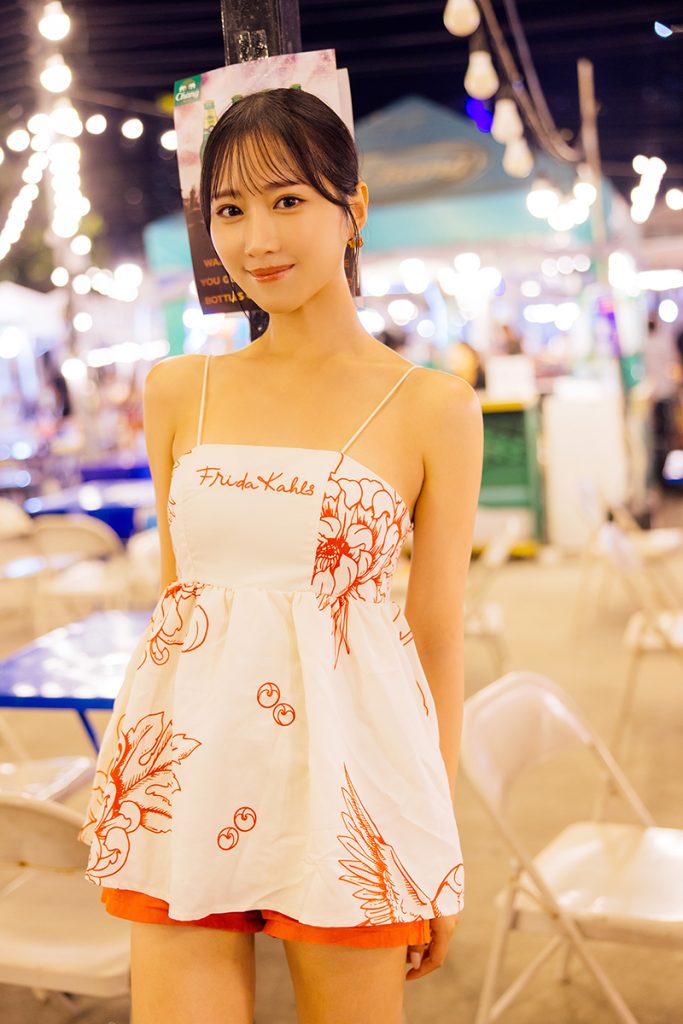 川瀬もえ1st写真集『Manual』