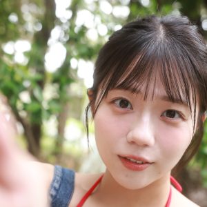 STU48工藤理子、色白ボディーに映える真っ赤なビキニ姿を披露「海での撮影は初めてで、本当に楽し過ぎました！」