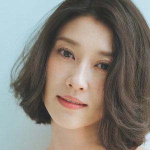 デビュー23年目…国民的美少女コンテスト出身の美女が輝きを放つ過去最高に美しいボディー