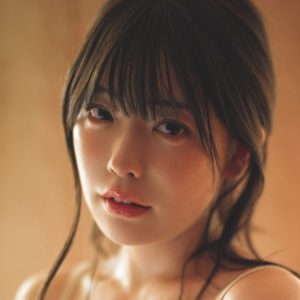 数学全国模試で1位を獲得した才女…独特の色気をしっとり撮り下ろし