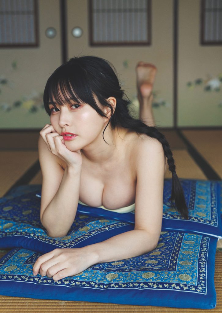 『週刊プレイボーイ23号』に登場している香坂さき