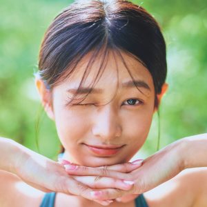 “芸名募集の女のコ”の名前が決定「はじめまして、虹咲カリナです。」