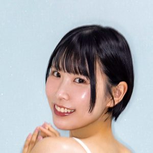 アイドルグループ「Aicong」椎原えみ、水泳やライブで鍛え抜いたスタイルを披露