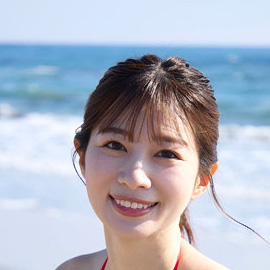 奇跡の35歳 グラビアアイドル石岡真衣…日テレジェニックが魅せるセルフプロデュース作品