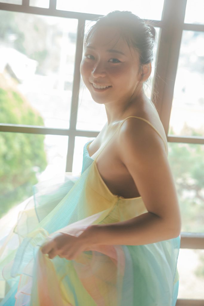 アンゴラ村長1st写真集『標準体型』より