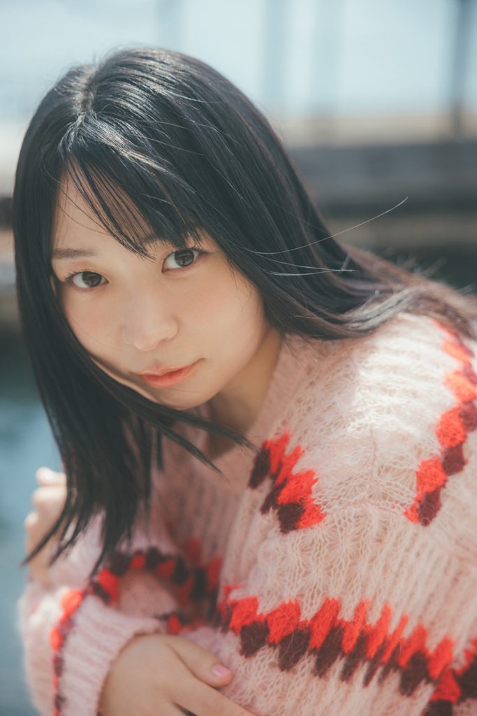 アンゴラ村長1st写真集『標準体型』より