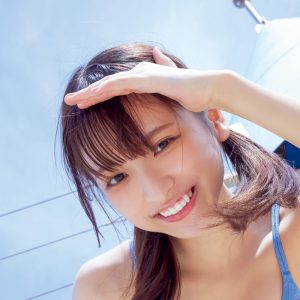 シャルロット・一ノ瀬瑠菜、フレッシュさあふれるビキニショット