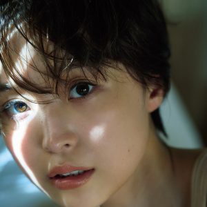 渡邊渚『週プレ』表紙＆巻頭を飾る