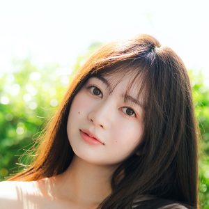 江籠裕奈、美しいボディーラインあらわ…西洋絵画のような新カット解禁