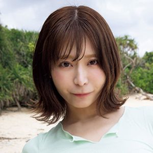 グラドル界の絶妙ボディ・小日向結衣、“袋とじ”グラビアに登場