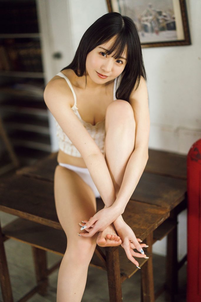 「週刊FLASH」に登場している平澤芽衣