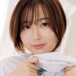 “ショートカットグラドル”白鳥桃子、はれんち行為のオンパレードで視聴者をロックオン