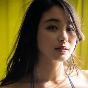 デビュー10周年の人気グラドル…いちゃいちゃ感満載の過去イチ魅惑な最新作