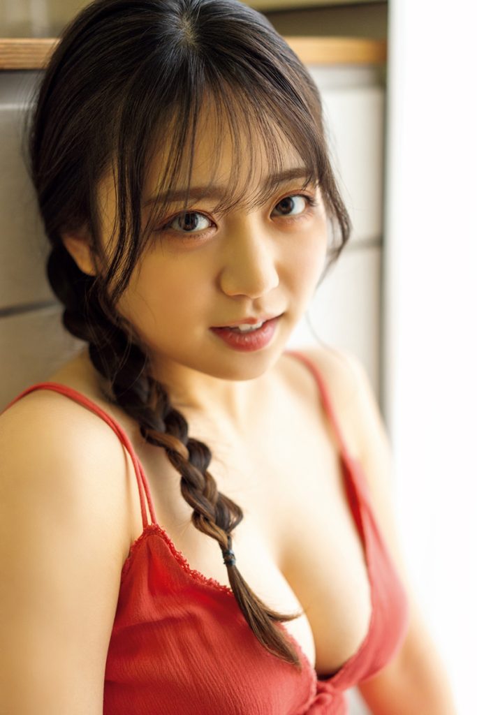 「週刊FLASH」に登場している渡辺優奈