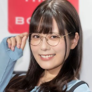 東雲うみ、“わがままボディ”弾けるコスプレ姿を披露「大好きです」「カワイくて格好良い」「ボンテージ最高」