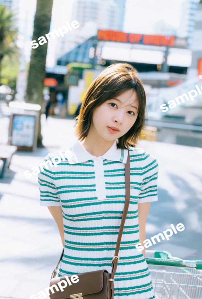 日向坂46富田鈴花1st写真集『鈴花サーキット』より書店別特典ポストカード：三省堂書店