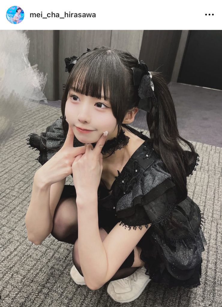 ちょこんとしゃがむ姿も非常にかわいらしい