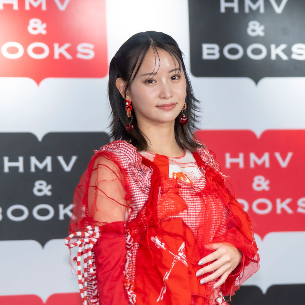 永尾まりや写真集「まりやぎツーリズム」発売記念取材会より