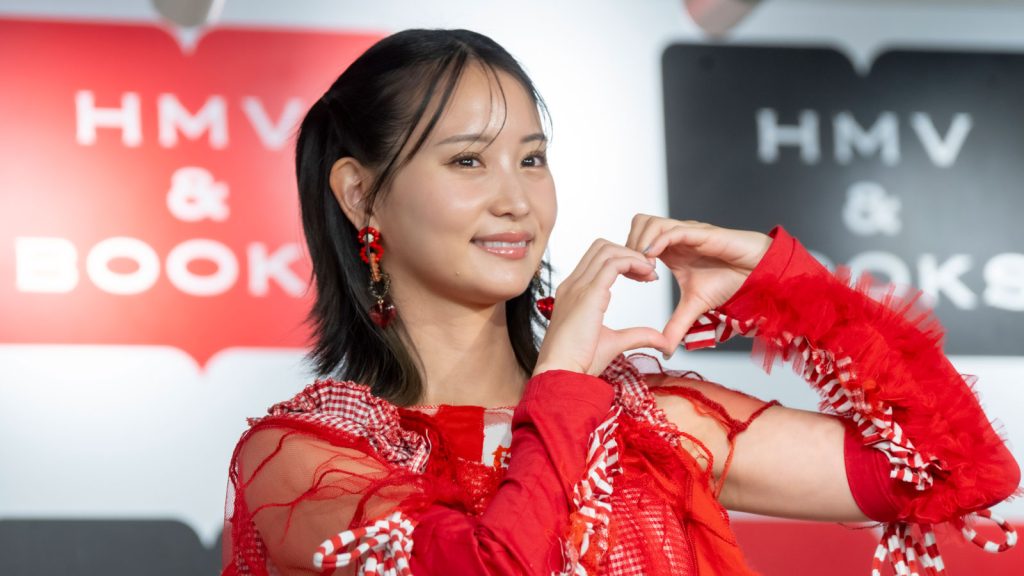 永尾まりや写真集「まりやぎツーリズム」発売記念取材会より