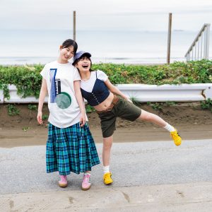 “ミスマガジン2023”超密着…仲良しペアグラビアショット