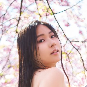 “地味巨乳”の本領発揮！夏佳しお、生徒役に扮して先生と禁断の課外授業